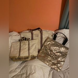 Victoria secret tote bag bundle(3)